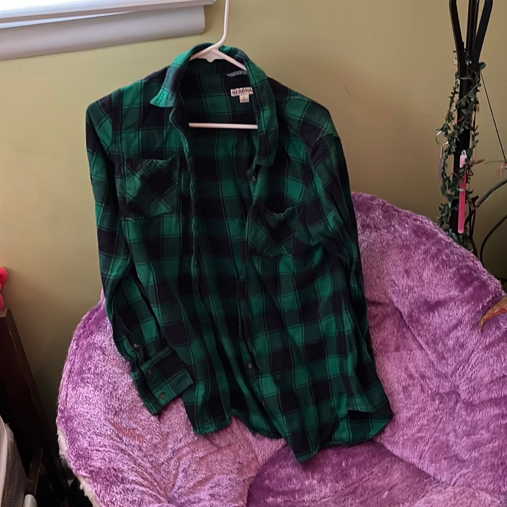 🦚 Green and Blue Plaid Flannel 🤘